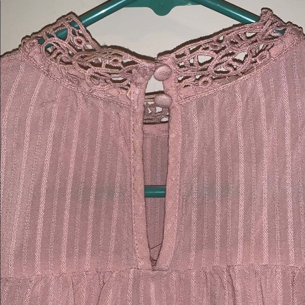 Blush top - Picture 3 of 3